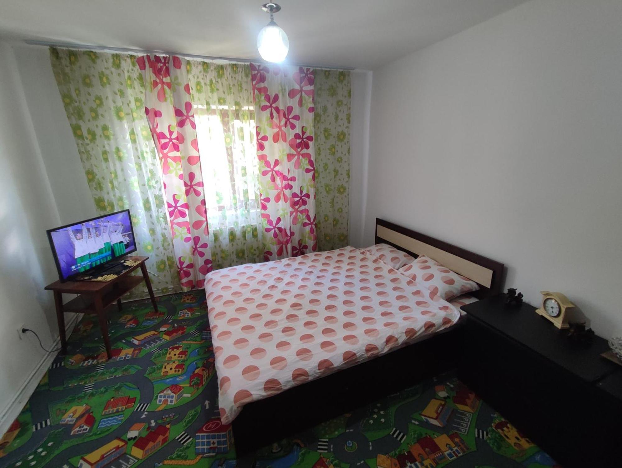 Central House Otel Curtea de Argeş Dış mekan fotoğraf